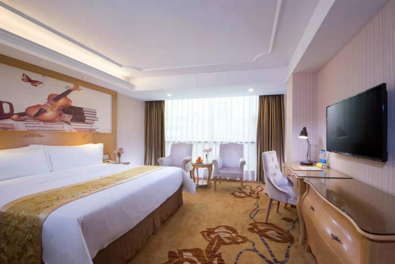 Vienna Hotel Meizhou Xingning District Plaza Libei 외부 사진